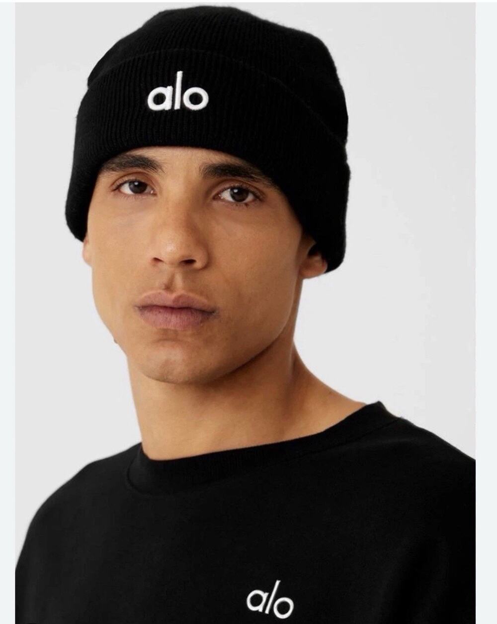 Men’s Alo Yoga Notable Black White Unisex Beanie